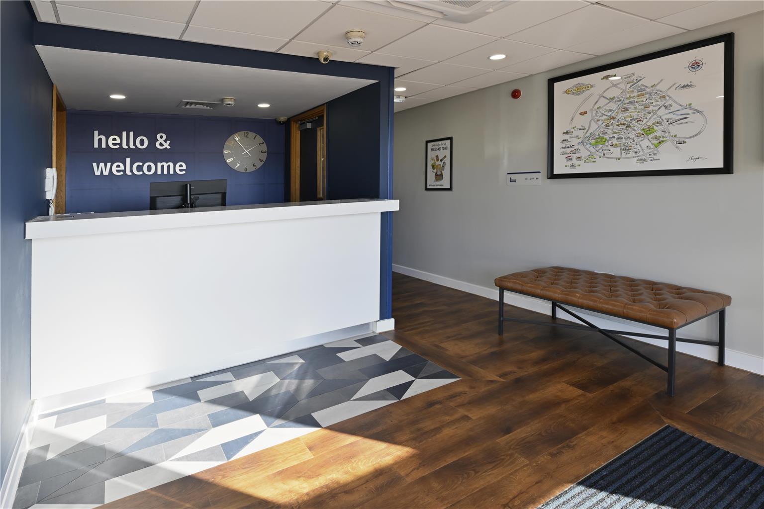 Travelodge Manchester Trafford Park — Photos 1
